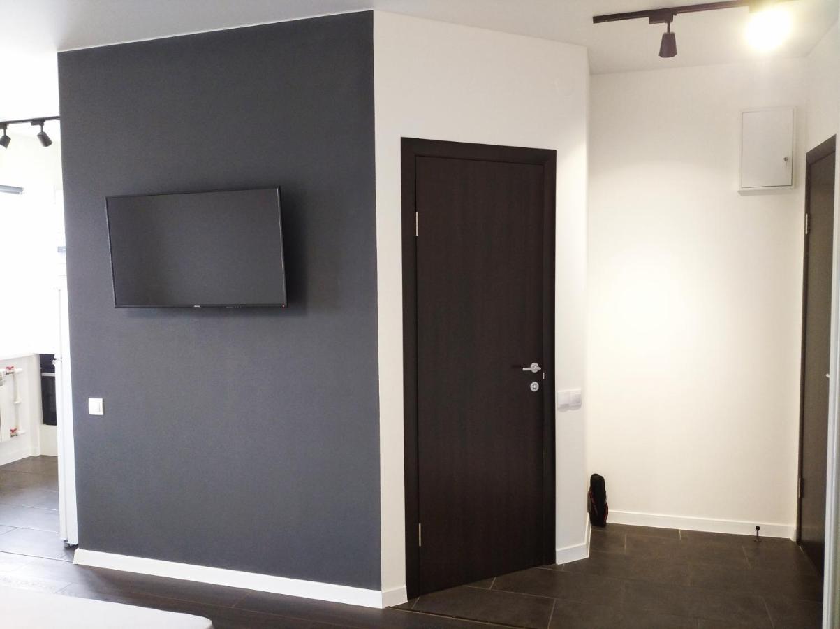 White Apartment ポルタヴァ エクステリア 写真